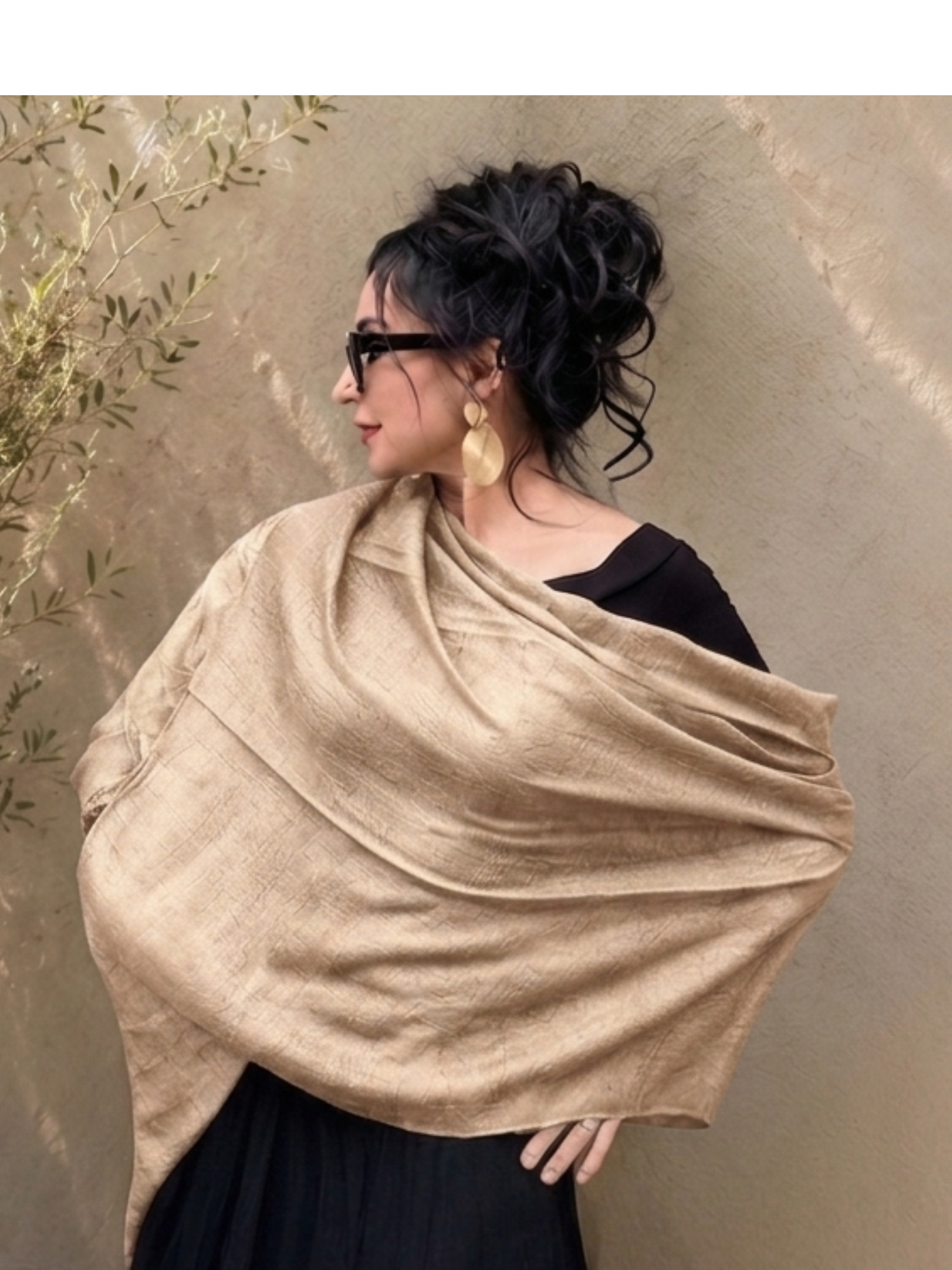 Bamboo scarf-earth - Image 1
